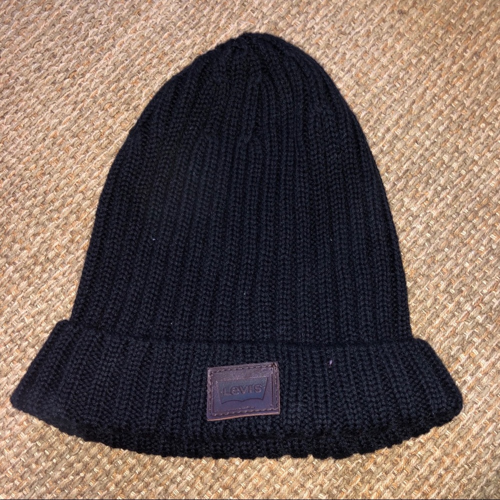 Levi brand black knit winter hat men’s